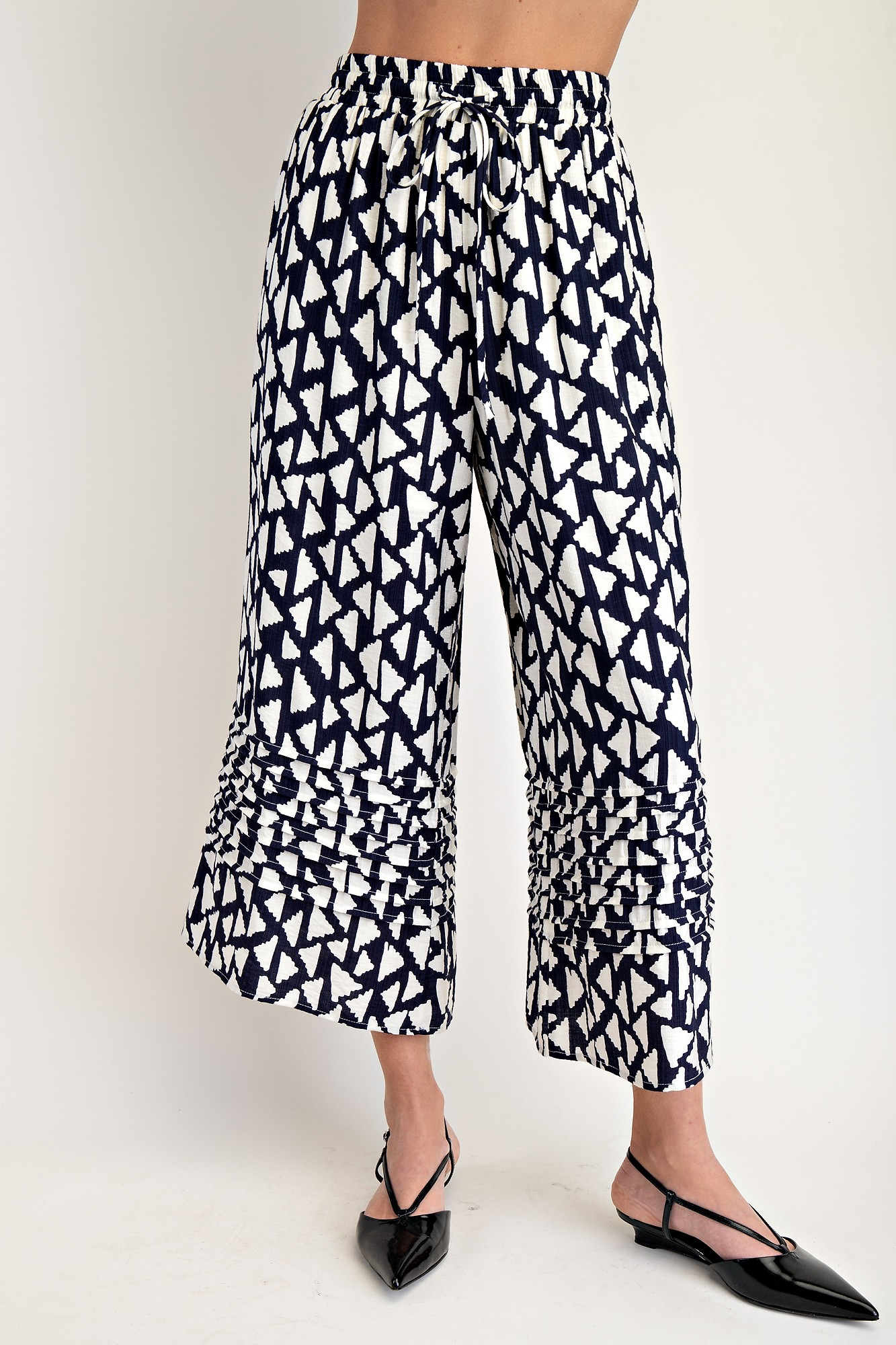 Radiant Angle Printed Wide Leg Pintuck Pants - Buttercup Lynne Boutique