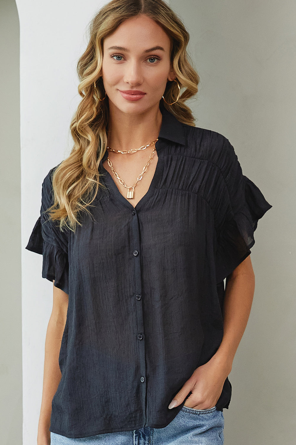 Short Ruffle Sleeve Shirt - Black