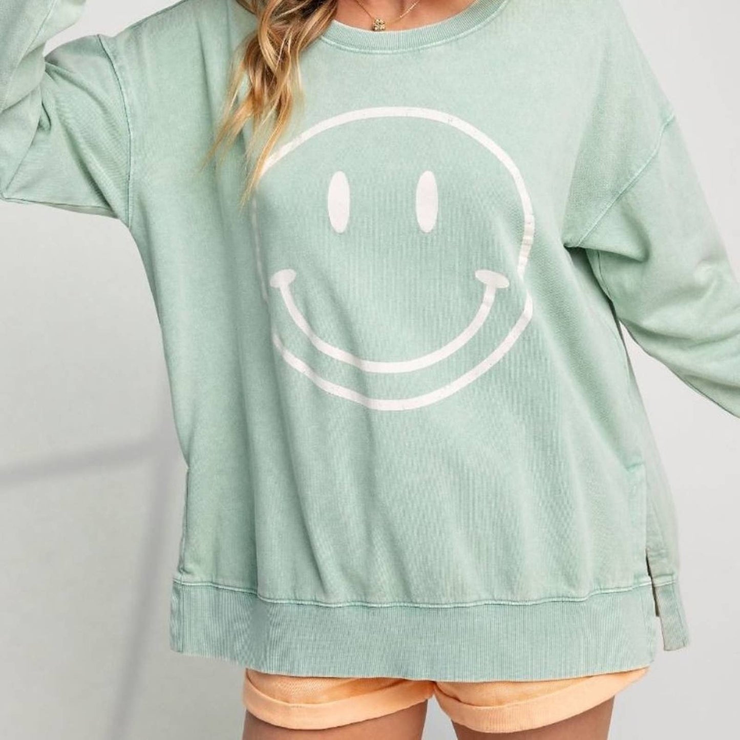 Mineral Washed Smiley Face Pullover - Regular Size - Seafoam